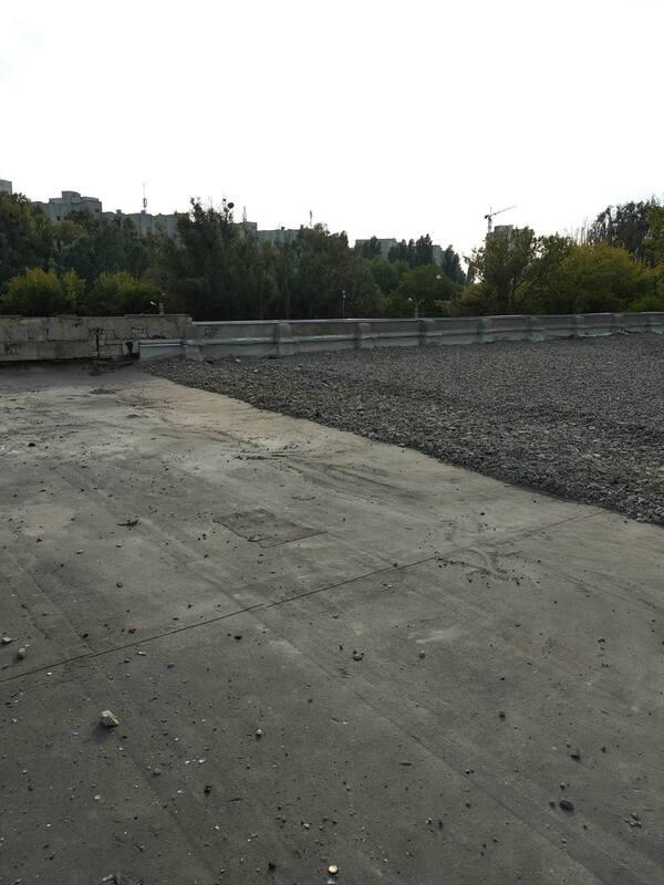 Waterproofing of the junction between two roofs, shopping mall at Gvardiytsiv-Shyronintsiv Street