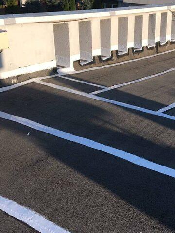 Repair of bitumen roof in a private cottage